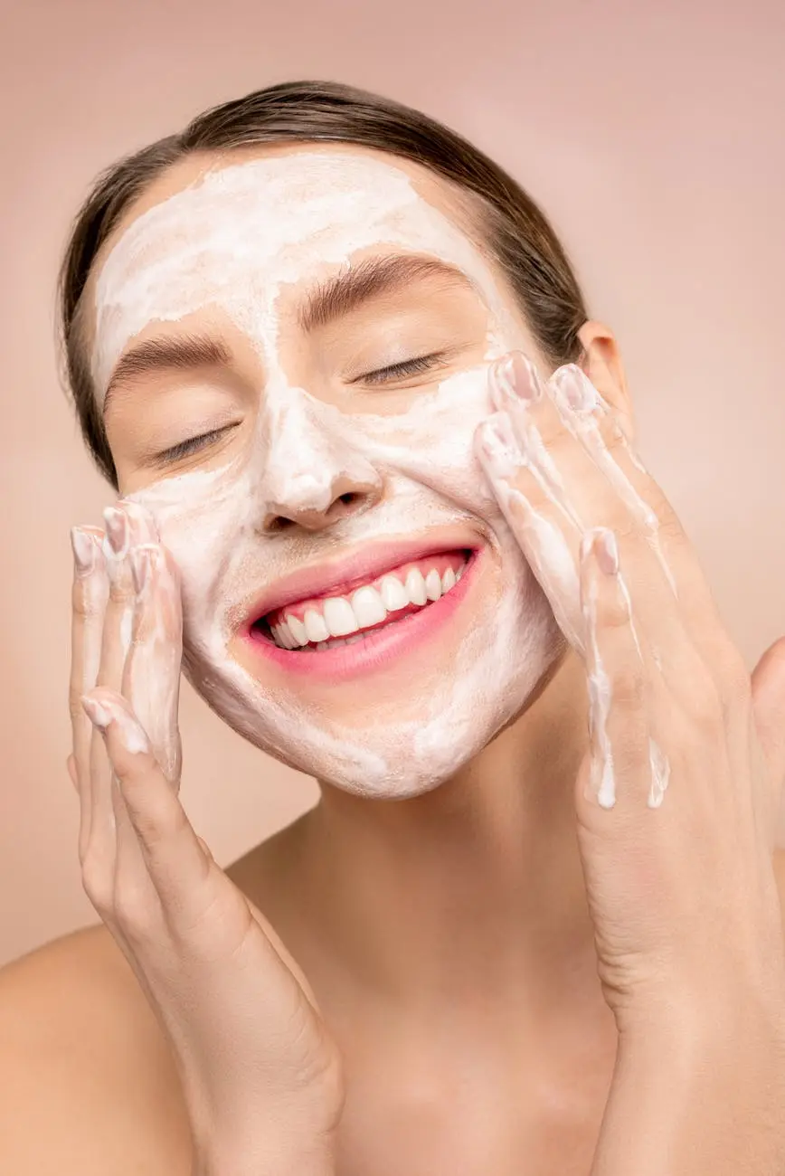 Подарок при покупке косметики Nivea в «Золотом яблоке» Подарок при покупке косметики Nivea в «Золотом яблоке»